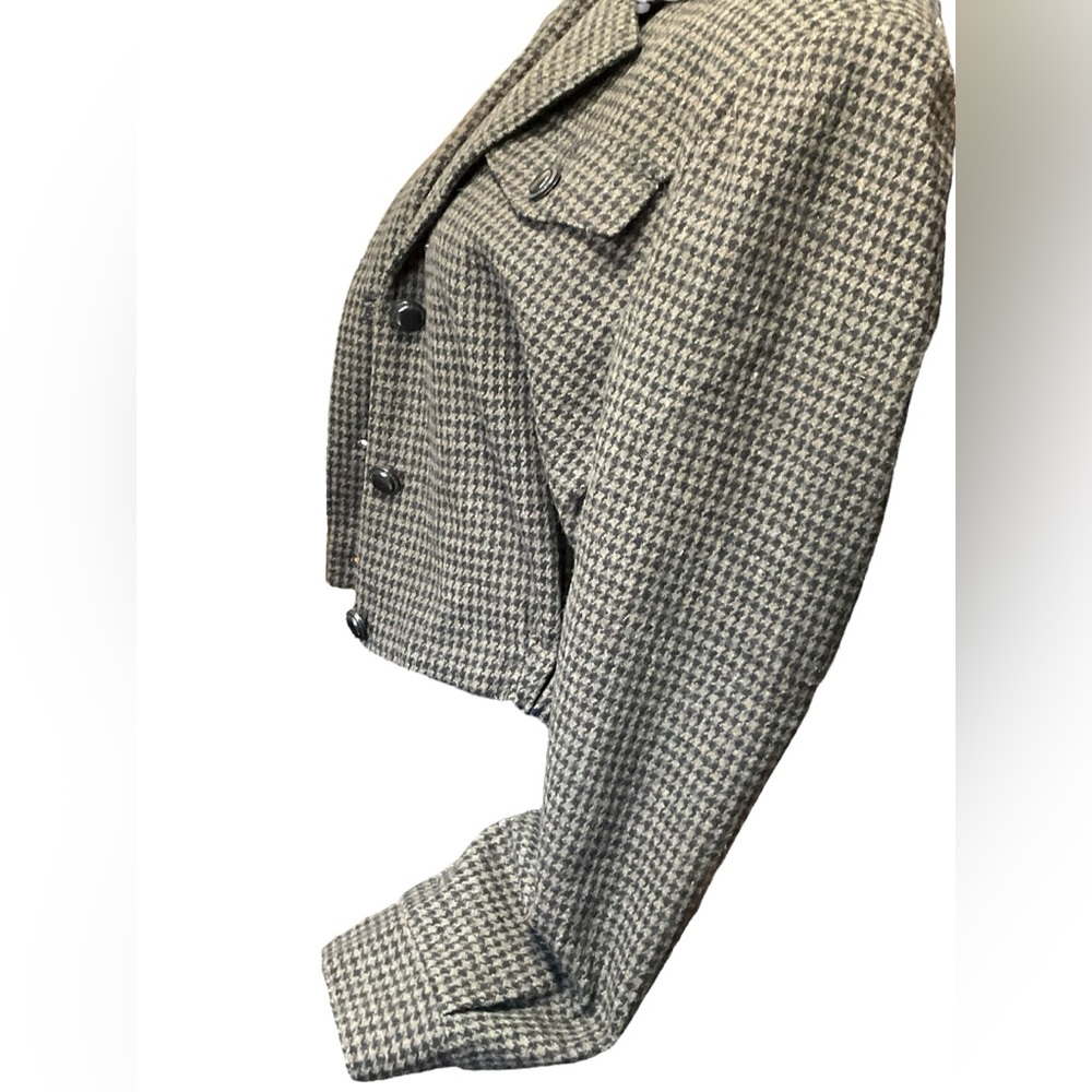Braebrook Vintage wool houndstooth blazer leather collar & a cinched waist. 9/10 - Picture 9 of 15